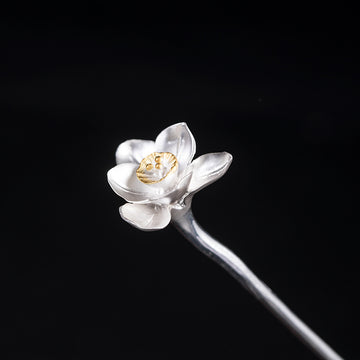 The Vivid Daffodil Hair Stick
