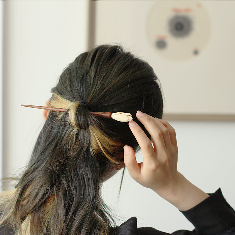 Hand-carved Magnolia Antlers Wooden Hair Stick