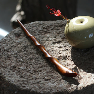 The Fusu Hair Stick