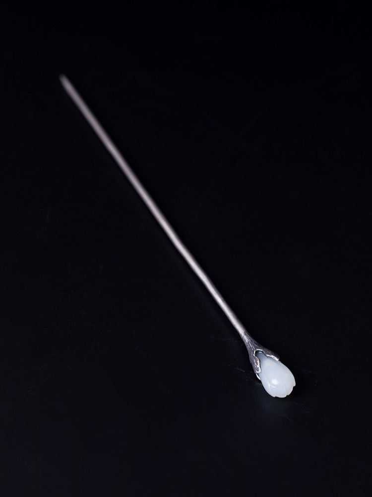 Silver Magnolia Hairpin with Hetian Jade, detail view 8