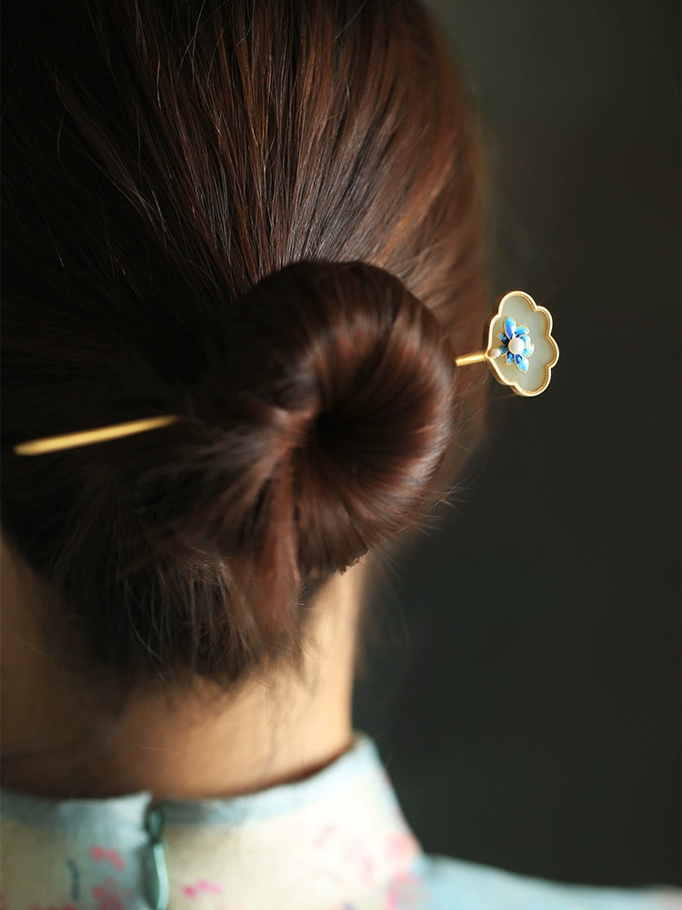 Lotus Leaf Silver Hairpin with Hetian Jade