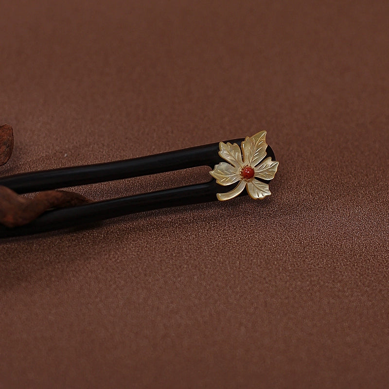 Handmade Maple Leaf Wooden Hair Fork