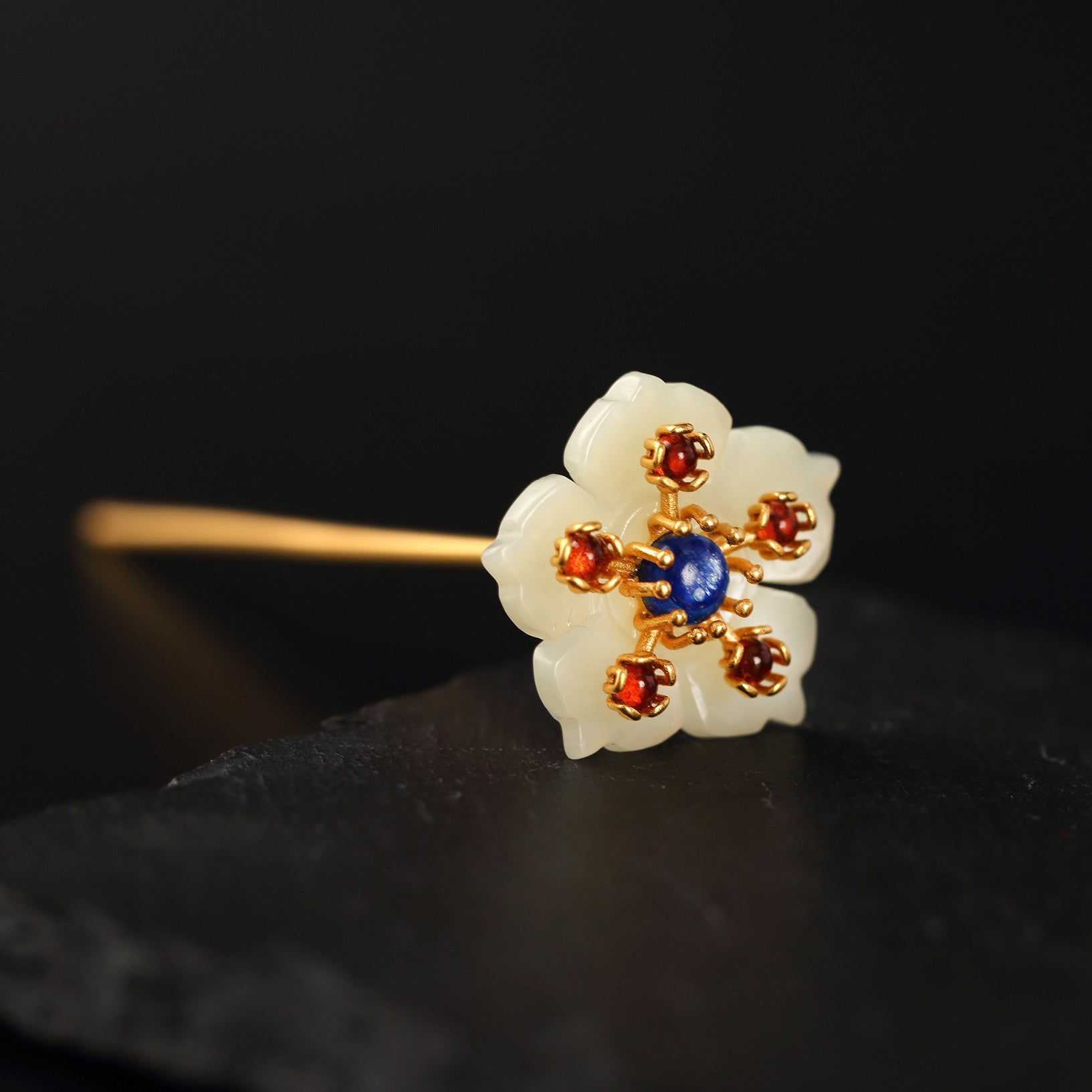 Chinese Traditional Jade Hairpin with Gemstones