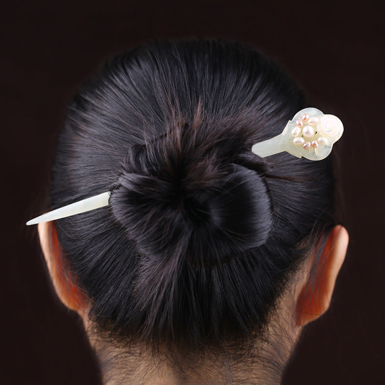 Handmade Xiuyu Jade Hair Stick with Pearls