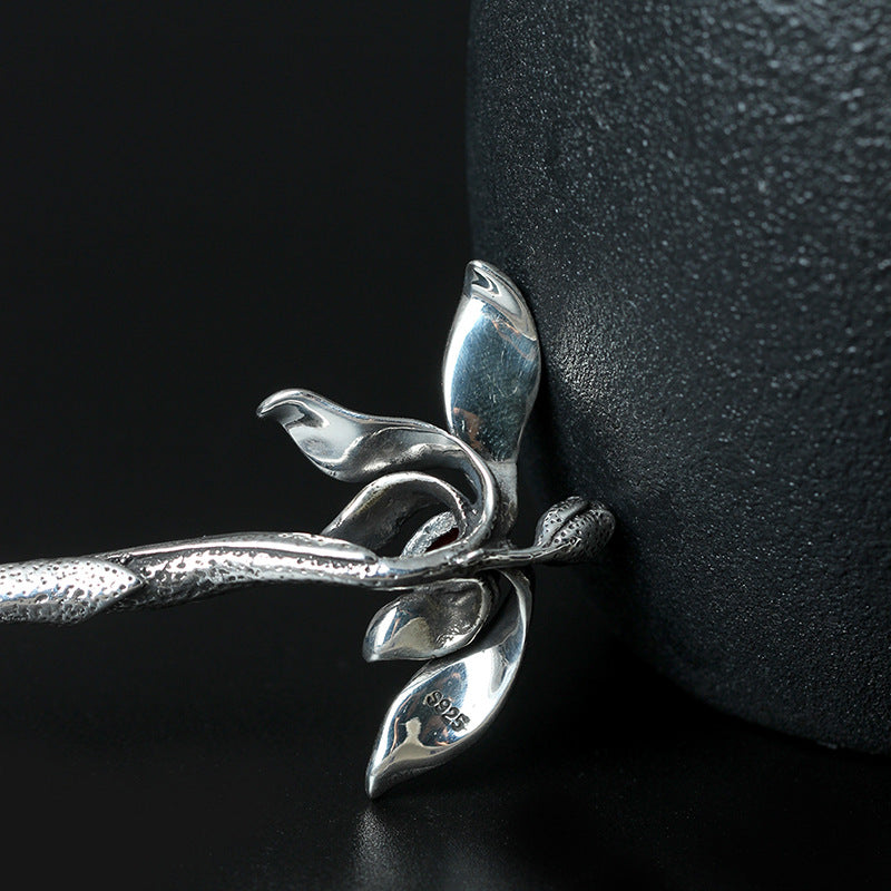 The Bud and Leaves Hair Stick