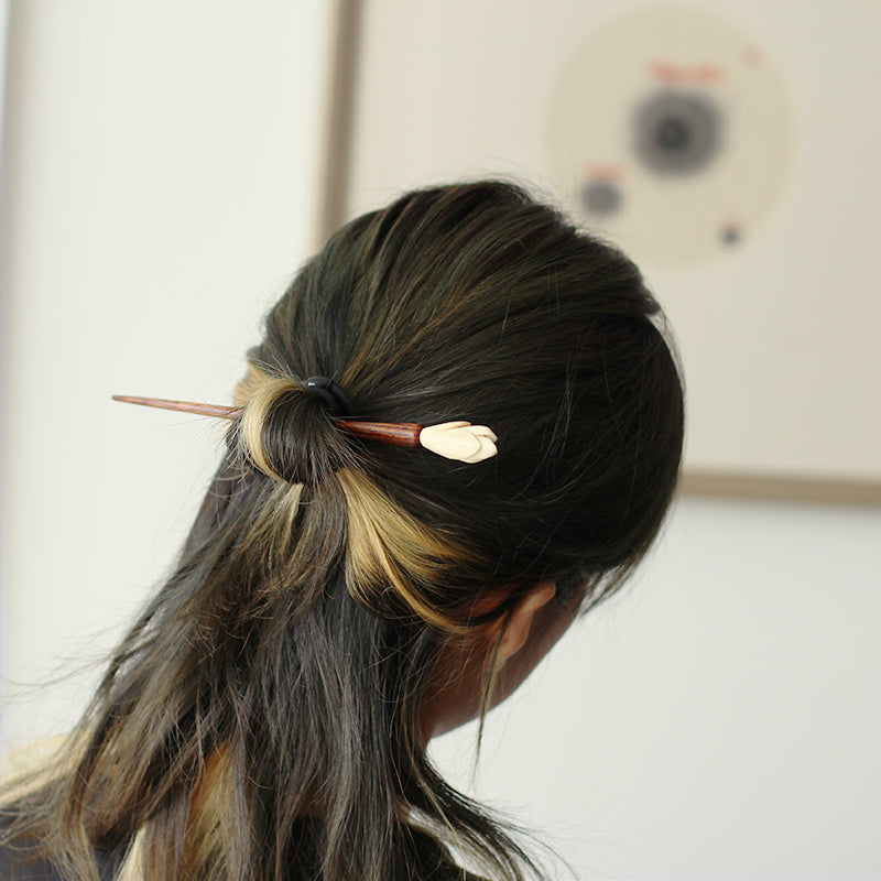 Hand-carved Magnolia Antlers Wooden Hair Stick