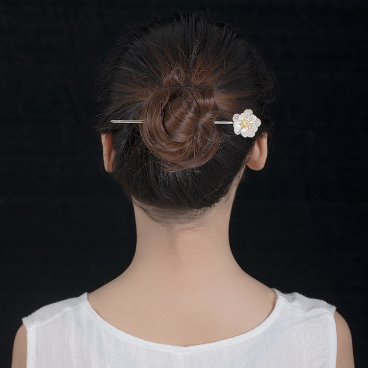 The Vivid Lotus Hair Stick
